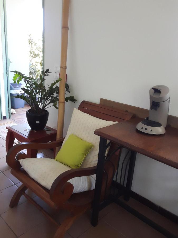 Le Tulear - Aux 4 Coins Du Monde Hotel Saint Pierre Bagian luar foto