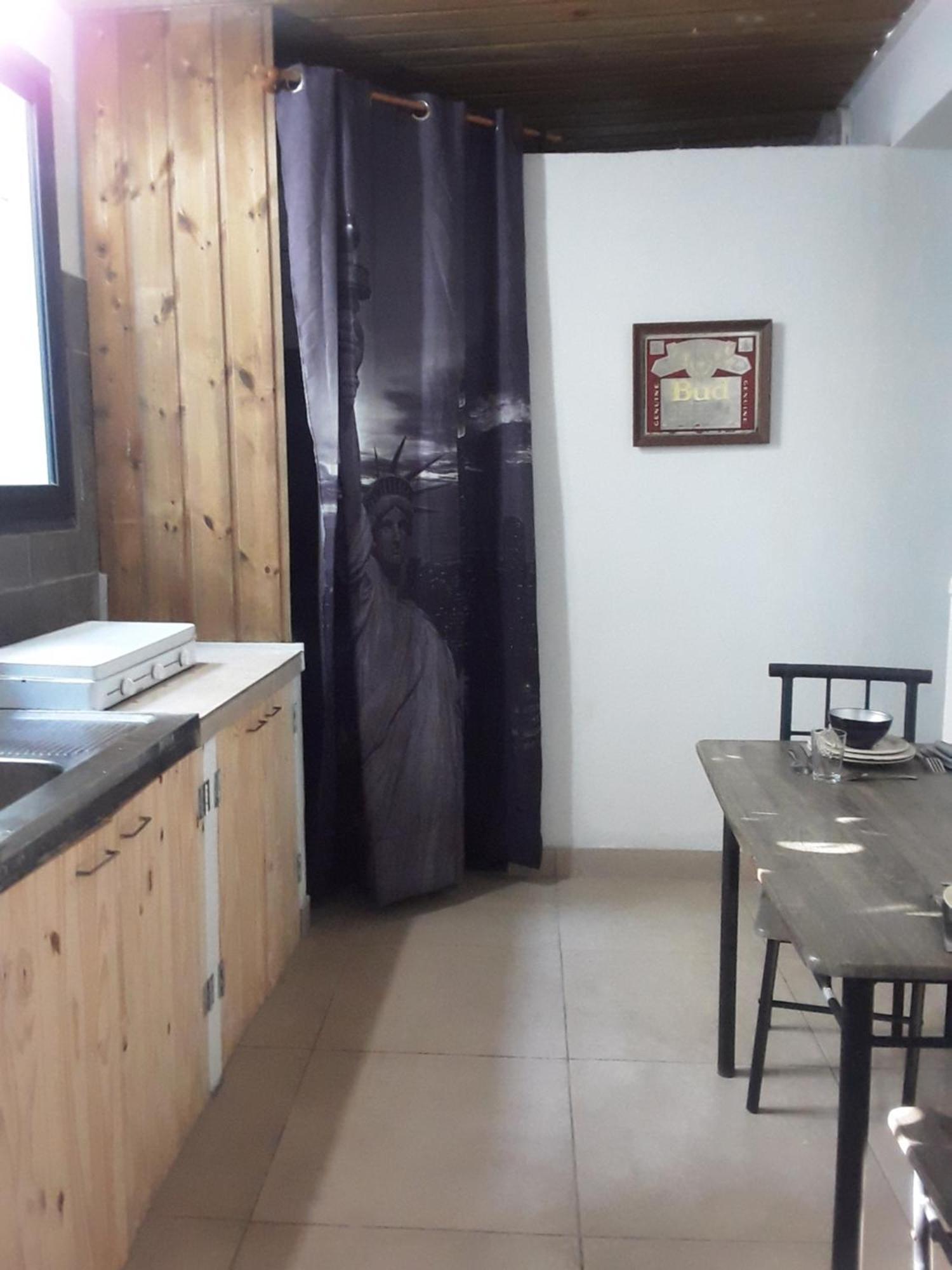Le Tulear - Aux 4 Coins Du Monde Hotel Saint Pierre Ruang foto